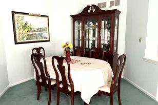 11022 Deblin Ln, Oak Lawn, IL 60453 - Photo 4