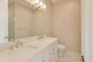 4135 N Kenmore Ave, Chicago, IL 60613 - Photo 20