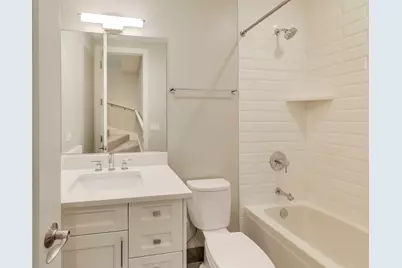 4135 N Kenmore Avenue #2S, Chicago, IL 60613 - Photo 16