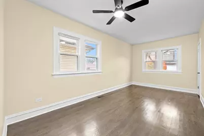 11009 S Normal Avenue, Chicago, IL 60628 - Photo 14