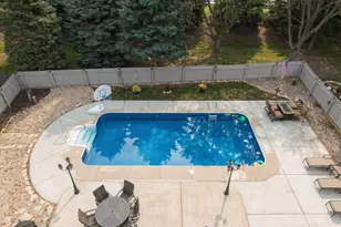 502 Vernon Dr, Oswego, IL 60543 - Photo 40