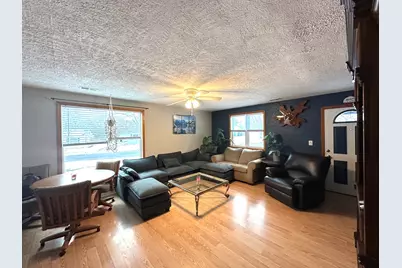 602 Sangamon Road, Marquette Heights, IL 61554 - Photo 2