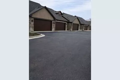 9037 W 111 Street, Palos Hills, IL 60465 - Photo 14