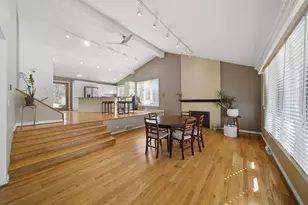 [Address not provided], La Grange Highlands, IL 60525 - Photo 8