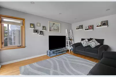 4716 N Oriole Avenue N, Norridge, IL 60706 - Photo 8