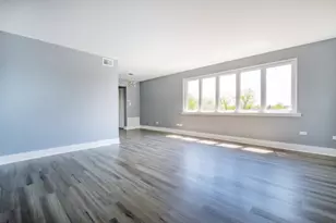 941 N Northwest Hwy, Park Ridge, IL 60068 - Photo 4