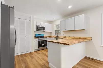 2005 S Prospect Avenue, Champaign, IL 61820 - Photo 8