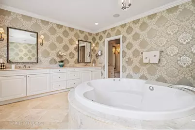 [Address not provided], Chicago, IL 60614 - Photo 16