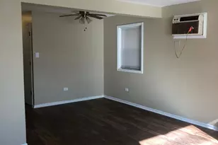 6742 W 63rd St, Chicago, IL 60638 - Photo 12