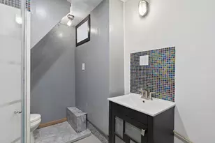 1611 Oakes Ave, Rockford, IL 61107 - Photo 36