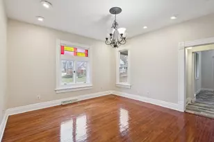 1611 Oakes Ave, Rockford, IL 61107 - Photo 10