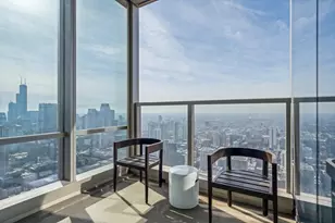 14 W Superior St, Chicago, IL 60654 - Photo 20