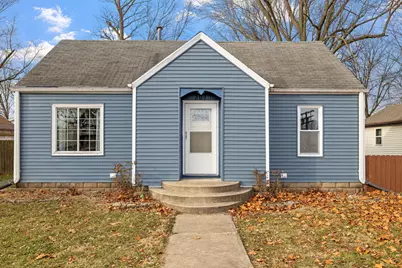 307 N Jackson Street, Gardner, IL 60424 - Photo 1