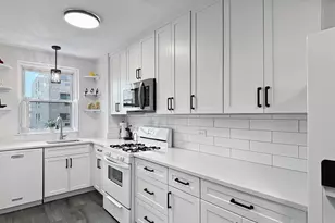 1585 Ridge Ave, Evanston, IL 60201 - Photo 8