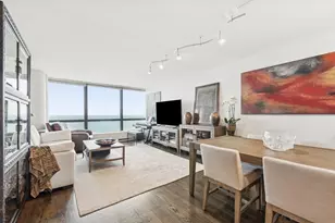 5415 N Sheridan Rd, Chicago, IL 60640 - Photo 4