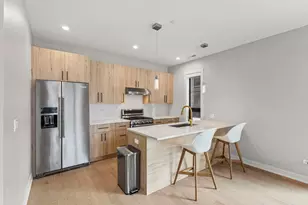 6246 N Pulaski Rd, Chicago, IL 60646 - Photo 8