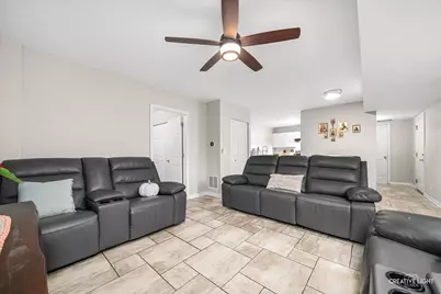 888 Serendipity Drive, Aurora, IL 60504 - Photo 10