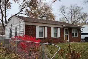 2133 216th St, Sauk Village, IL 60411 - Photo 2