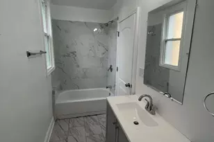 541 N Lawndale Ave, Chicago, IL 60624 - Photo 6