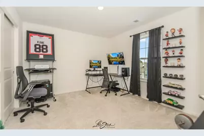 [Address not provided], Yorkville, IL 60560 - Photo 16