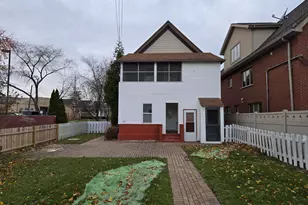 8535 Callie Ave, Morton Grove, IL 60053 - Photo 14