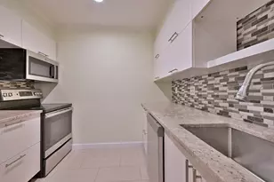 836 E Old Willow Road E, Prospect Heights, IL 60070 - Photo 8