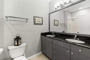 605 Grove Ln, Forest Park, IL 60130 - Photo 18