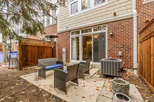 605 Grove Ln, Forest Park, IL 60130 - Photo 30