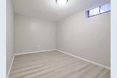 2 N Wisconsin Avenue, Addison, IL 60101 - Photo 16