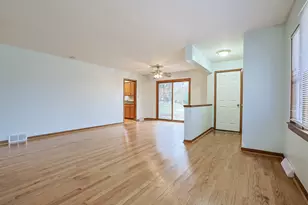 2 N Wisconsin Ave, Addison, IL 60101 - Photo 2