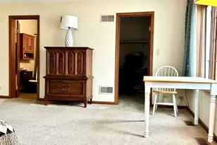 8542 School St, Morton Grove, IL 60053 - Photo 22