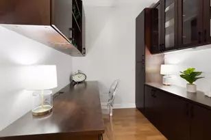 100 E 14th St, Chicago, IL 60605 - Photo 12