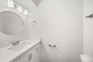 795 N Elmwood Dr, Aurora, IL 60506 - Photo 12