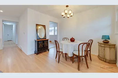 1689 S Elm Street, Des Plaines, IL 60018 - Photo 10