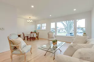 1689 S Elm St, Des Plaines, IL 60018 - Photo 14