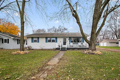 135 S Jackson Avenue, Bradley, IL 60915 - Photo 1