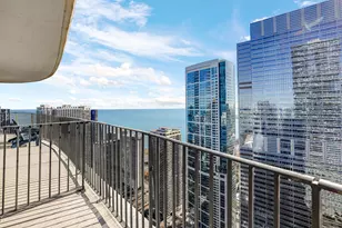 225 N Columbus Dr, Chicago, IL 60601 - Photo 16