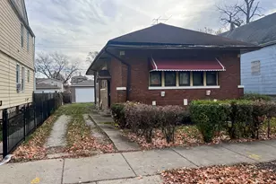 8819 S Carpenter St, Chicago, IL 60620 - Photo 1