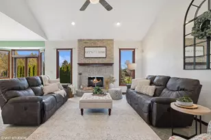 13109 W Chaplin St, Wadsworth, IL 60083 - Photo 8