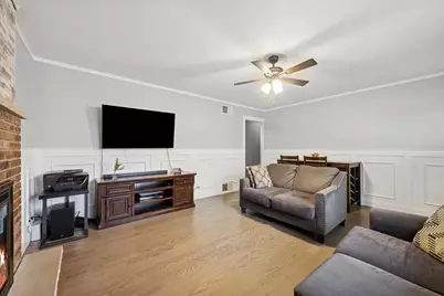 1119 Newcastle Avenue, Westchester, IL 60154 - Photo 4