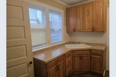 1810 Hutchins Avenue, Rockford, IL 61104 - Photo 4