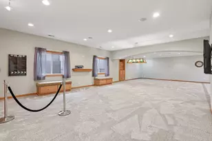 9804 Palmer Dr, Lakewood, IL 60014 - Photo 42