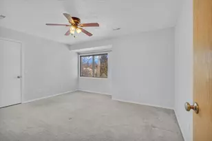 1306 Lancaster Dr, Champaign, IL 61821 - Photo 18