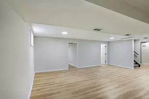 6345 Parkwood Ct, Oak Forest, IL 60452 - Photo 22