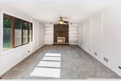 6345 Parkwood Court, Oak Forest, IL 60452 - Photo 10