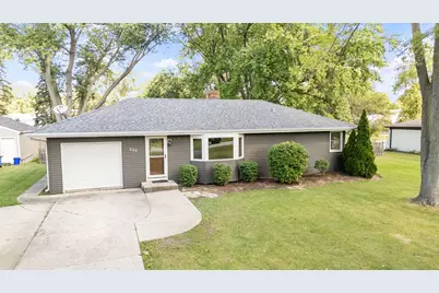 28W556 Forestview Avenue, Warrenville, IL 60555 - Photo 1