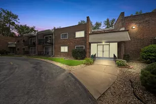 2807 Willow Rd, Homewood, IL 60430 - Photo 2