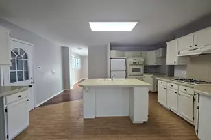 25151 W Lincoln Dr, Lake Villa, IL 60046 - Photo 4