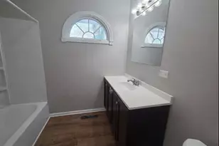 25151 W Lincoln Dr, Lake Villa, IL 60046 - Photo 14