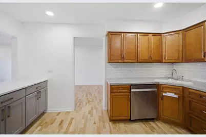 301 Lake Hinsdale Drive #311, Willowbrook, IL 60527 - Photo 12